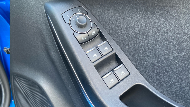 Ford Puma 1.0 EcoBoost Hybrid mHEV 155 ST-Line X 5dr Petrol Hatchback